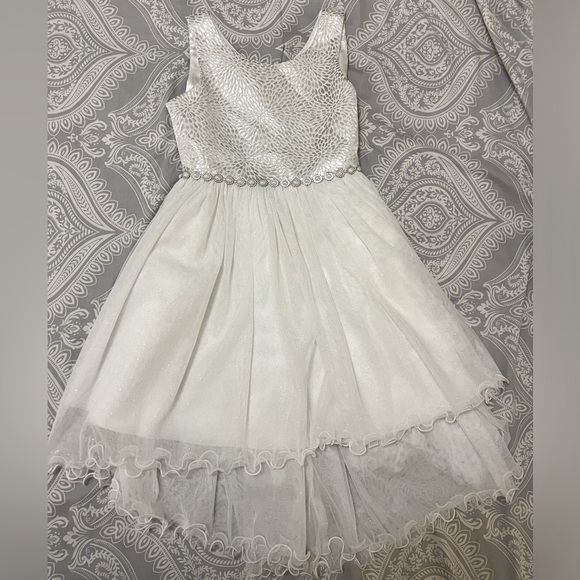 Couture Dresses | Stunning New Couture Princess White/Silver Beaded Dress, Girls Size 10 Youth | Color: Silver/White | Size: 10g | Lolizthings's Couture Dresses | Stunning New Couture Princess White/Silver Beaded Dress, Girls Size 10 Youth | Color: Silver/White | Size: 10g | Lolizthings's